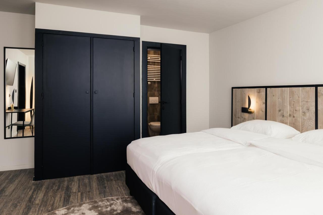 Hotel Au Lit Des Ours Han-sur-Lesse Bagian luar foto