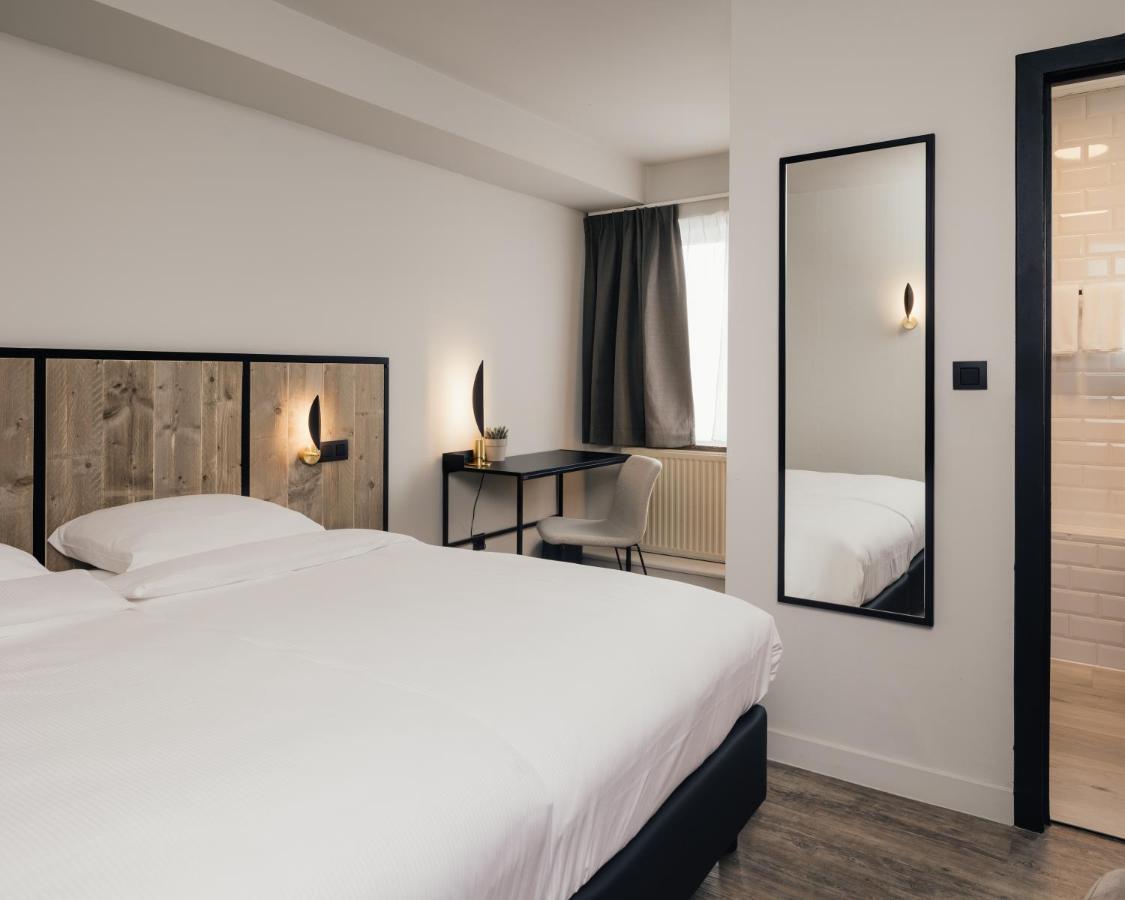 Hotel Au Lit Des Ours Han-sur-Lesse Bagian luar foto