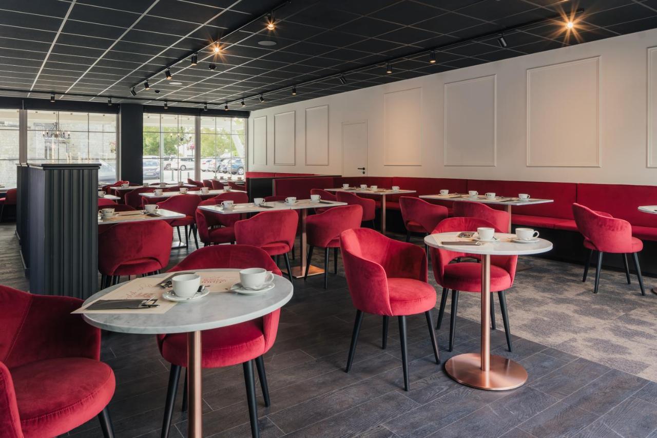 Hotel Au Lit Des Ours Han-sur-Lesse Bagian luar foto
