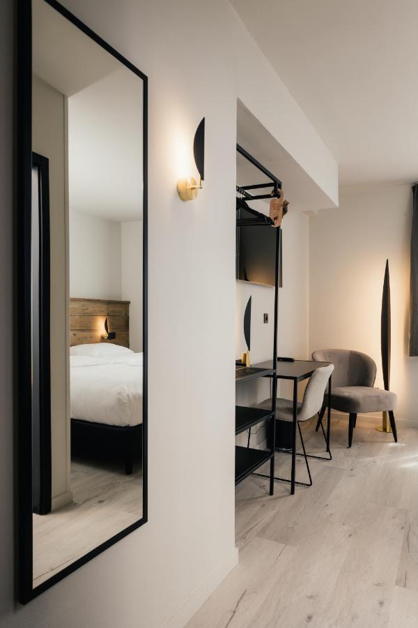 Hotel Au Lit Des Ours Han-sur-Lesse Bagian luar foto